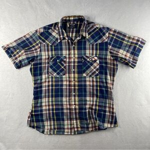 Vintage Wrangler Men's Multicolor Plaid Button Down Shirt with Pearl snaps XL